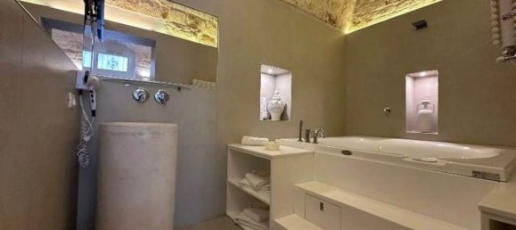 Вилла с 2 спальнями в Остуни, Италия № 345466 6