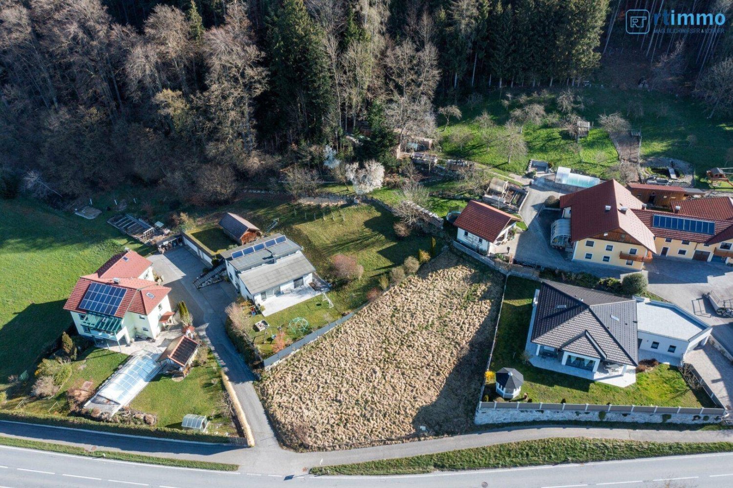  قطعة أرض في Munderfing, Austria 942متر مربع رقم 138276