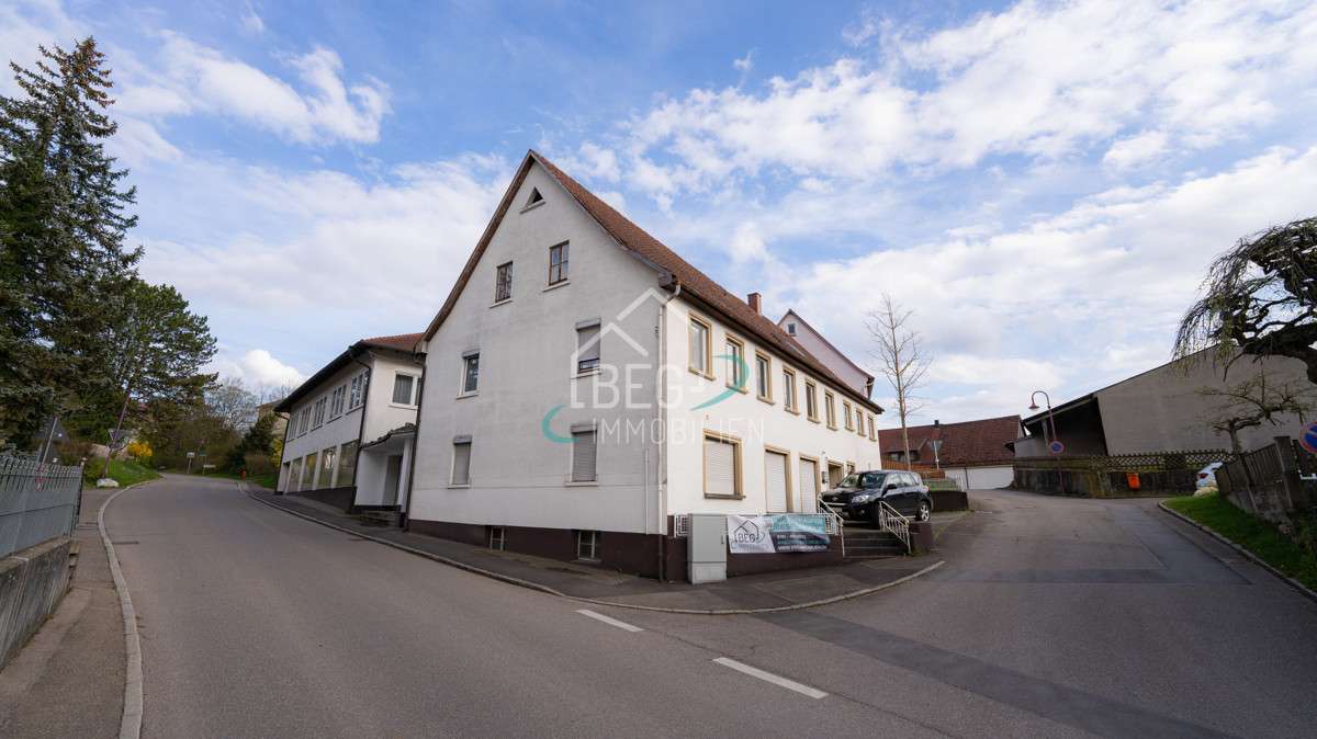 19-salle Bâtiment à Schwabisch Hall, Germany No. 102031