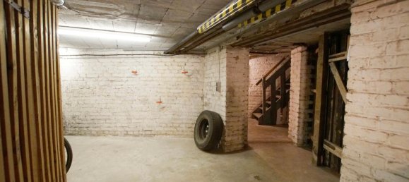 611m² Building in Dusseldorf, Germany No. 324009 15