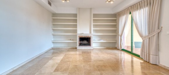 3 bedrooms Penthouse in Fuengirola, Spain No. 146114 6