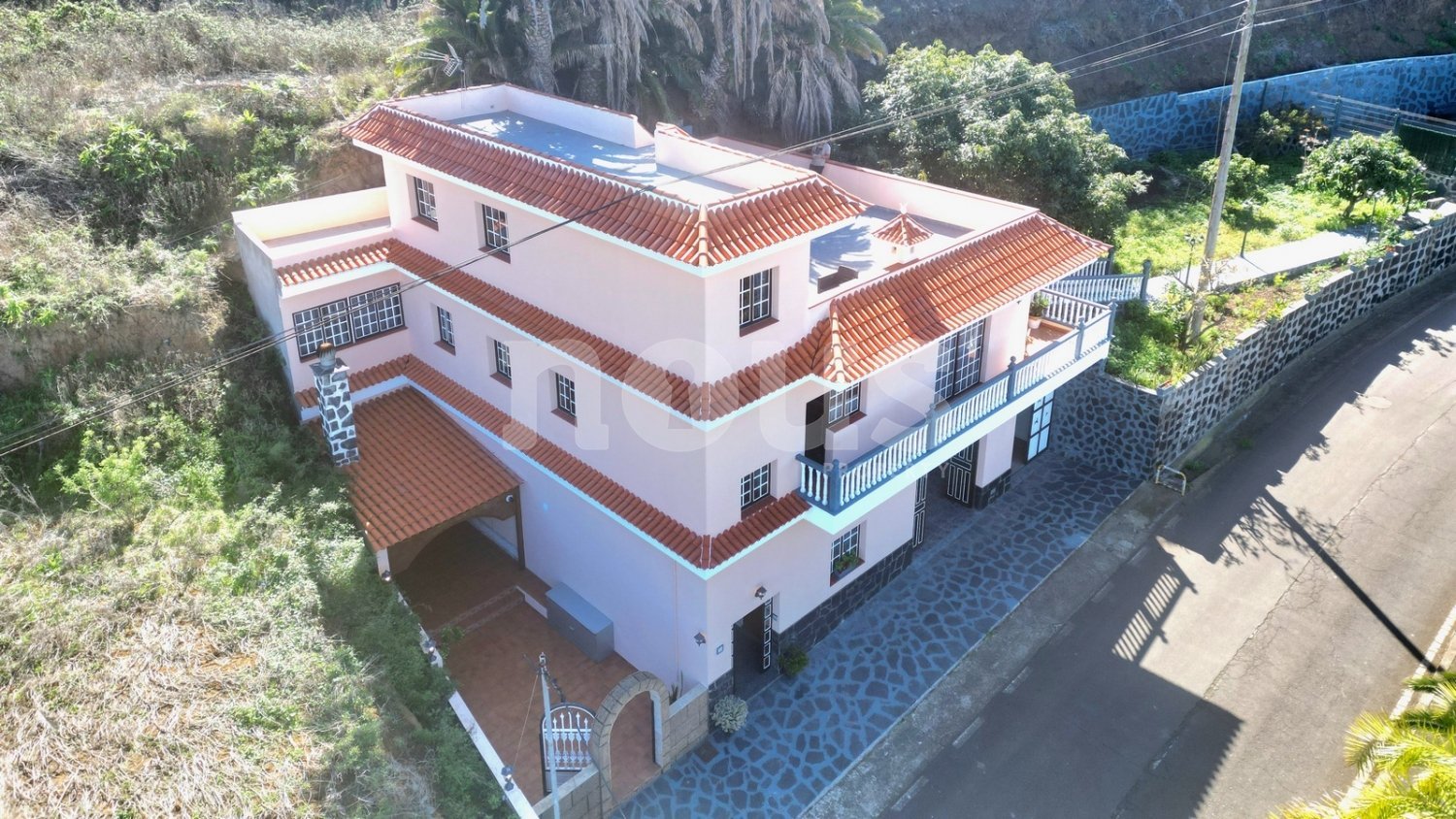 Дом с 8 спальнями в Тенерифе, Испания № 16209