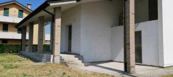 4 غرف نوم منزل في Codevigo, Italy رقم 379566 30