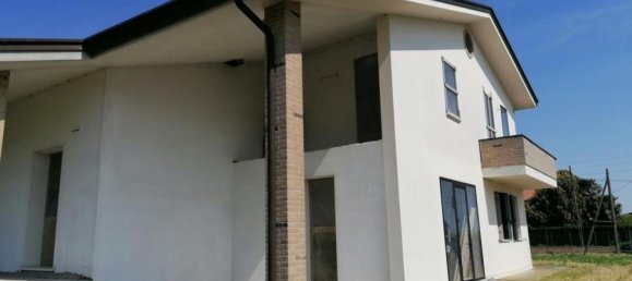 4 غرف نوم منزل في Codevigo, Italy رقم 379566 36