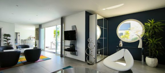 4 bedrooms Villa in Agde, France No. 205317 6