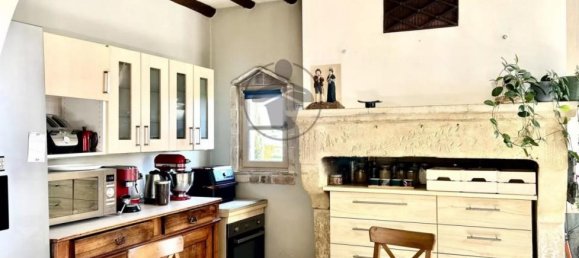 4 bedrooms Castles in Uzes, France No. 345431 6