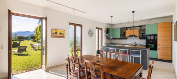 Villa de 2 dormitorios en Maccagno con Pino e Veddasca, Italy No. 318219 3