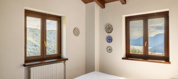 Villa de 2 dormitorios en Maccagno con Pino e Veddasca, Italy No. 318219 9