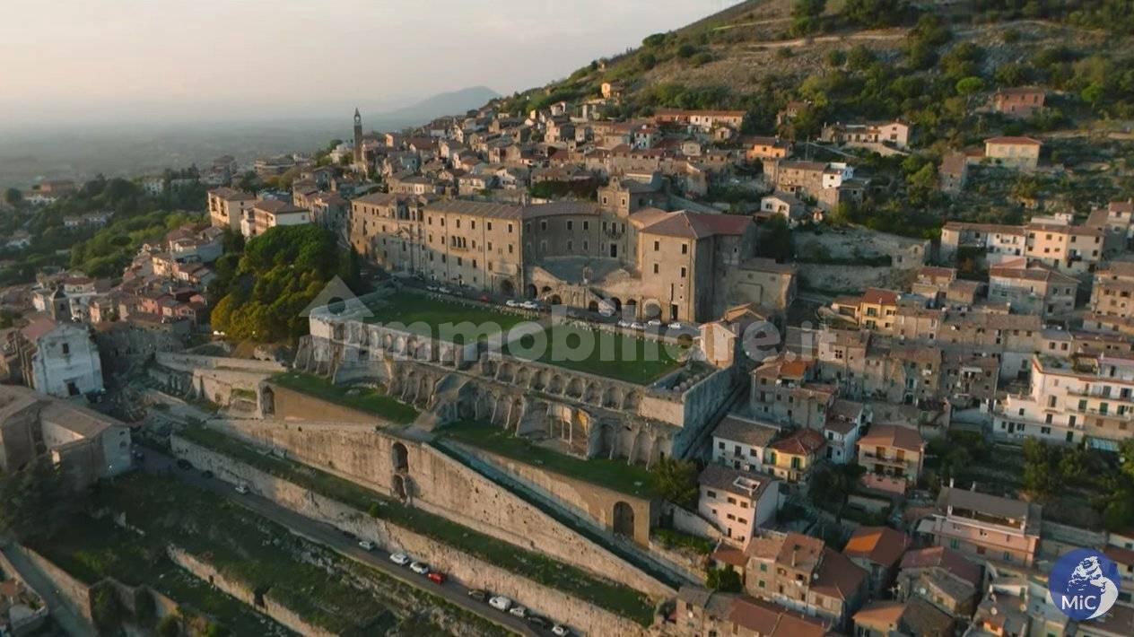 7000m² Land in Palestrina, Italy No. 387000