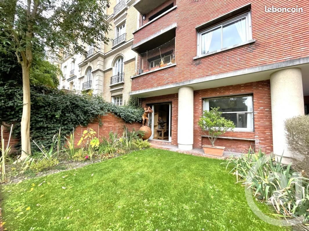 1 bedroom Apartment in Boulogne-Billancourt, France No. 169308