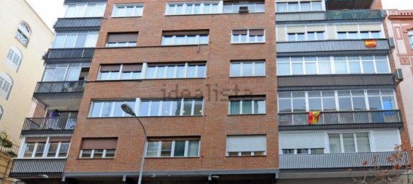 3 bedrooms Apartment in Madrid, Spain No. 82682 24