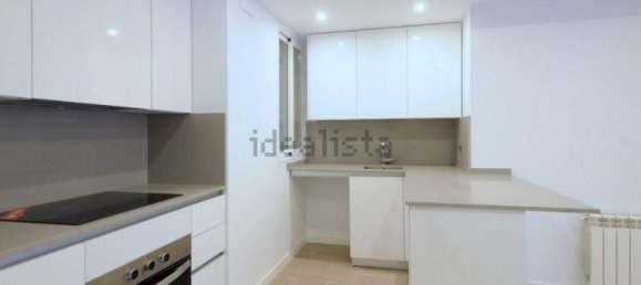 3 bedrooms Apartment in Madrid, Spain No. 82682 6