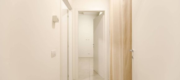 2غرفة مكتب في Milan, Italy رقم 326194 9