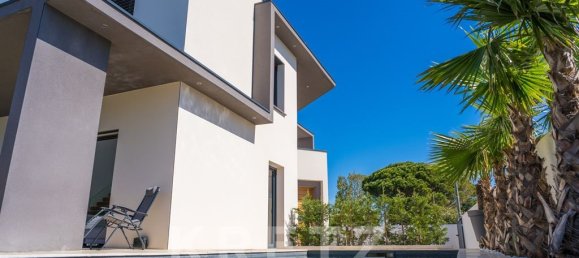 Villa de 3 dormitorios en Agde, France No. 293708 5