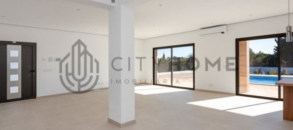 Casa T4 em Lagoa, Portugal N.º 118787 2