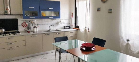 5 rooms House in Deruta, Italy No. 83719 3