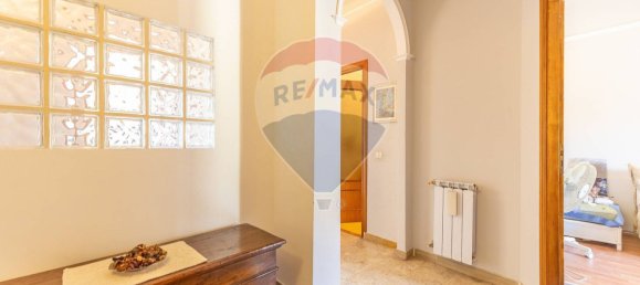 3 Schlafzimmer Wohnung in Fiumicino, Italy, Nr. 288447 5