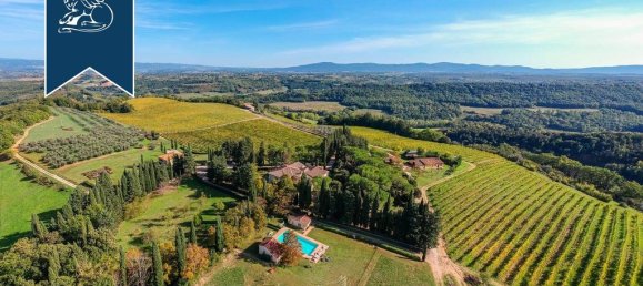 35 bedrooms House in San Gimignano, Italy No. 53070 4