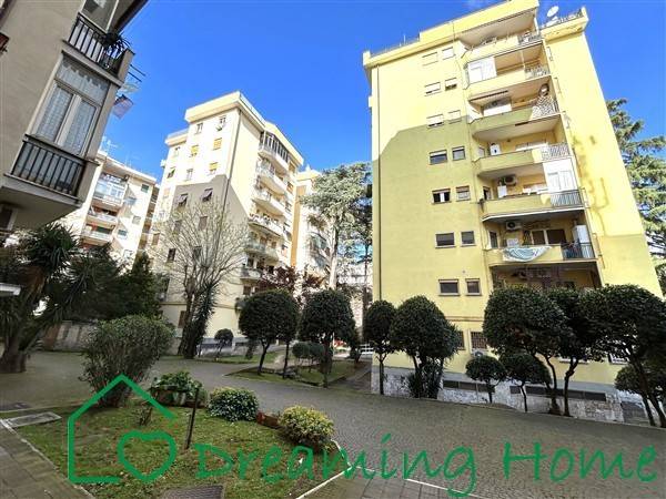 2 chambres Appartement à Rome, Italy No. 375312