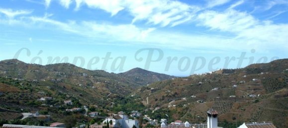 Таунхаус с 3 спальнями в Канильяс де Альбайда, Испания № 176135 17