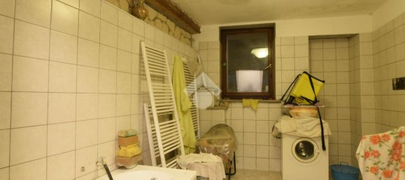 4 bedrooms House in Casale Monferrato, Italy No. 227703 10