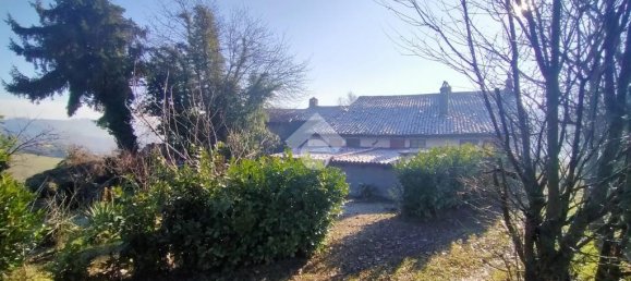 4 bedrooms House in Casale Monferrato, Italy No. 227703 7