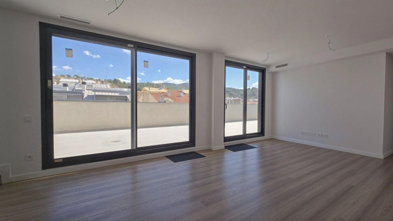 Пентхаус с 4 спальнями в Молинс де Рей, Испания № 253099