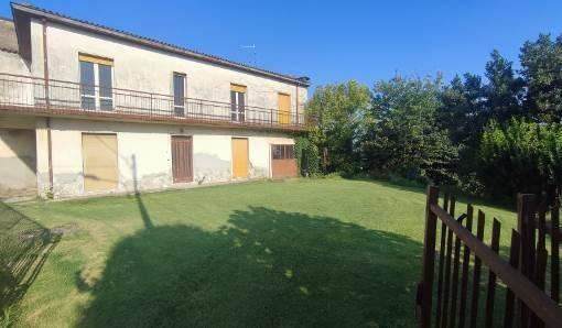 7غرفة منزل في Pavia, Italy رقم 32832