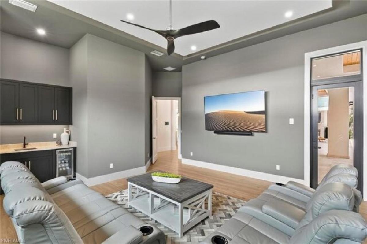 5 bedrooms House in Naples, USA No. 382655