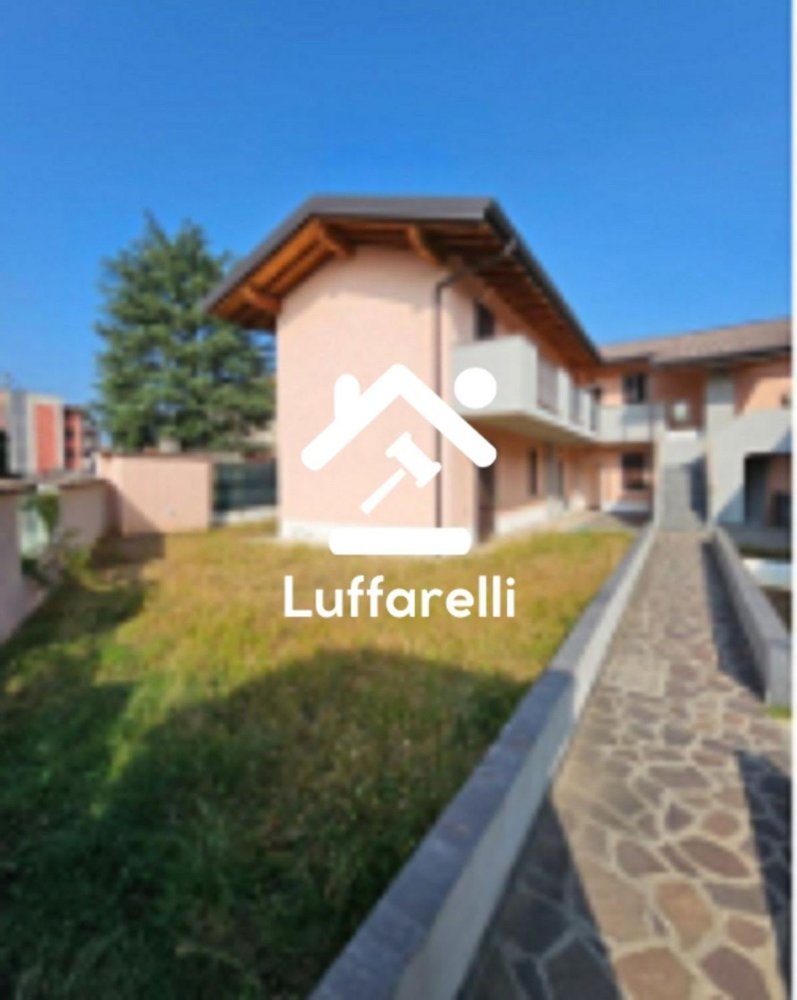 41-Zimmer Villa in Ciserano, Italy, Nr. 181198