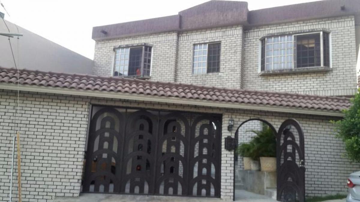 3 bedrooms House in Nuevo Leon, Mexico No. 151973