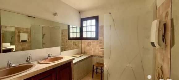 4 bedrooms House in Occitanie, France No. 310155 13