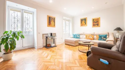 2 bedrooms Apartment in Madrid, Spain No. 139578