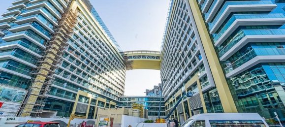 35m² Apartment in Palm Jumeirah, UAE No. 3221 9