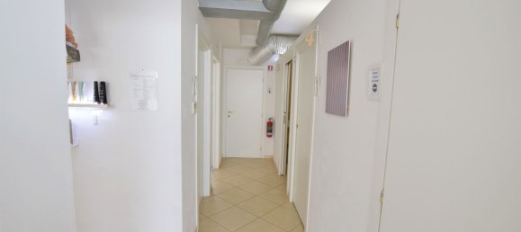 17غرفة عقار تجاري في Florence, Italy رقم 84782 15