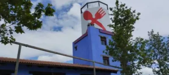 585m² Commercial property in Zaragoza, Spain No. 62472 29