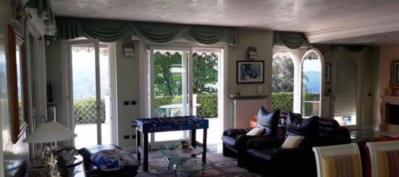 4 bedrooms Villa in Salò, Italy No. 118639 23