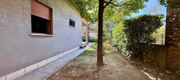 14 bedrooms House in Alfonsine, Italy No. 372473 12