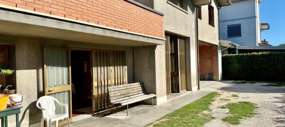 14 bedrooms House in Alfonsine, Italy No. 372473 8