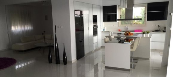 Villa T4 em Paphos, Cyprus N.º 12550 7