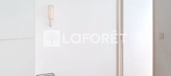 1 bedroom Apartment in Villejuif, France No. 162523 4