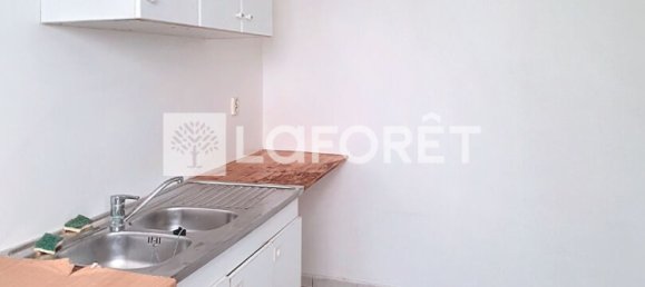 1 bedroom Apartment in Villejuif, France No. 162523 6