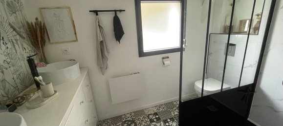 Casa de 5 dormitorios en Le Rheu, France No. 41302 9