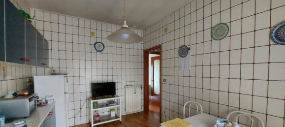 Apartamento de 4 habitaciónes en Pomigliano d'Arco, Italy No. 11004 20