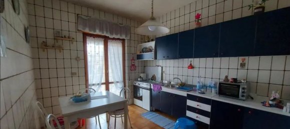 Apartamento de 4 habitaciónes en Pomigliano d'Arco, Italy No. 11004 18