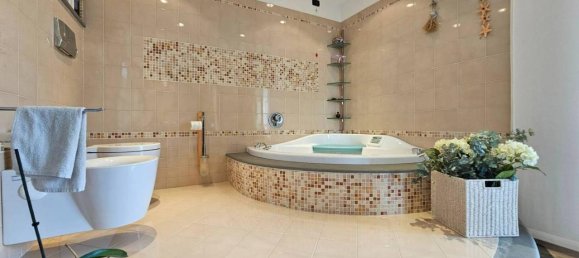 8-Zimmer Villa in Palazzago, Italy, Nr. 24258 24