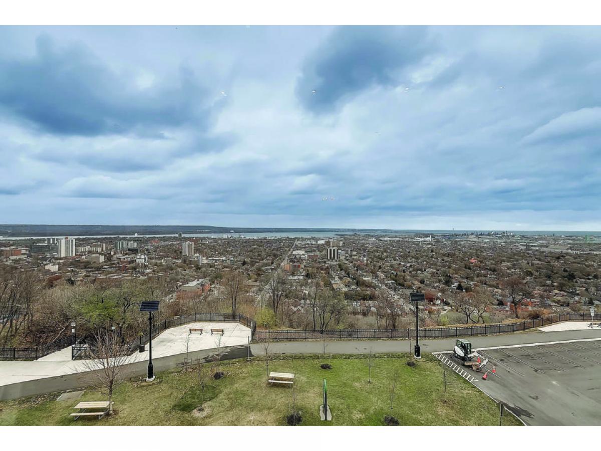 3 Schlafzimmer Haus in Hamilton, Canada, Nr. 955