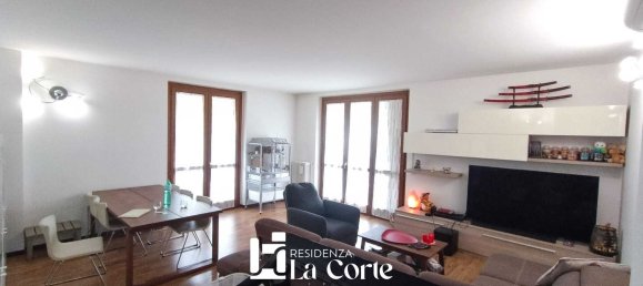 Apartamento de 3 divisões em Seveso, Italy N.º 128985 2