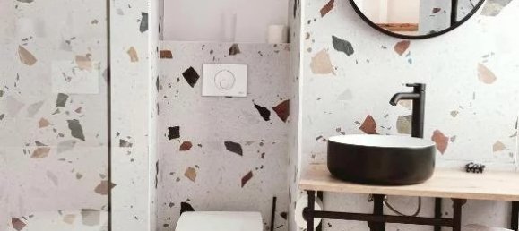 1000m² Commercial property in Bastia, France No. 156082 4