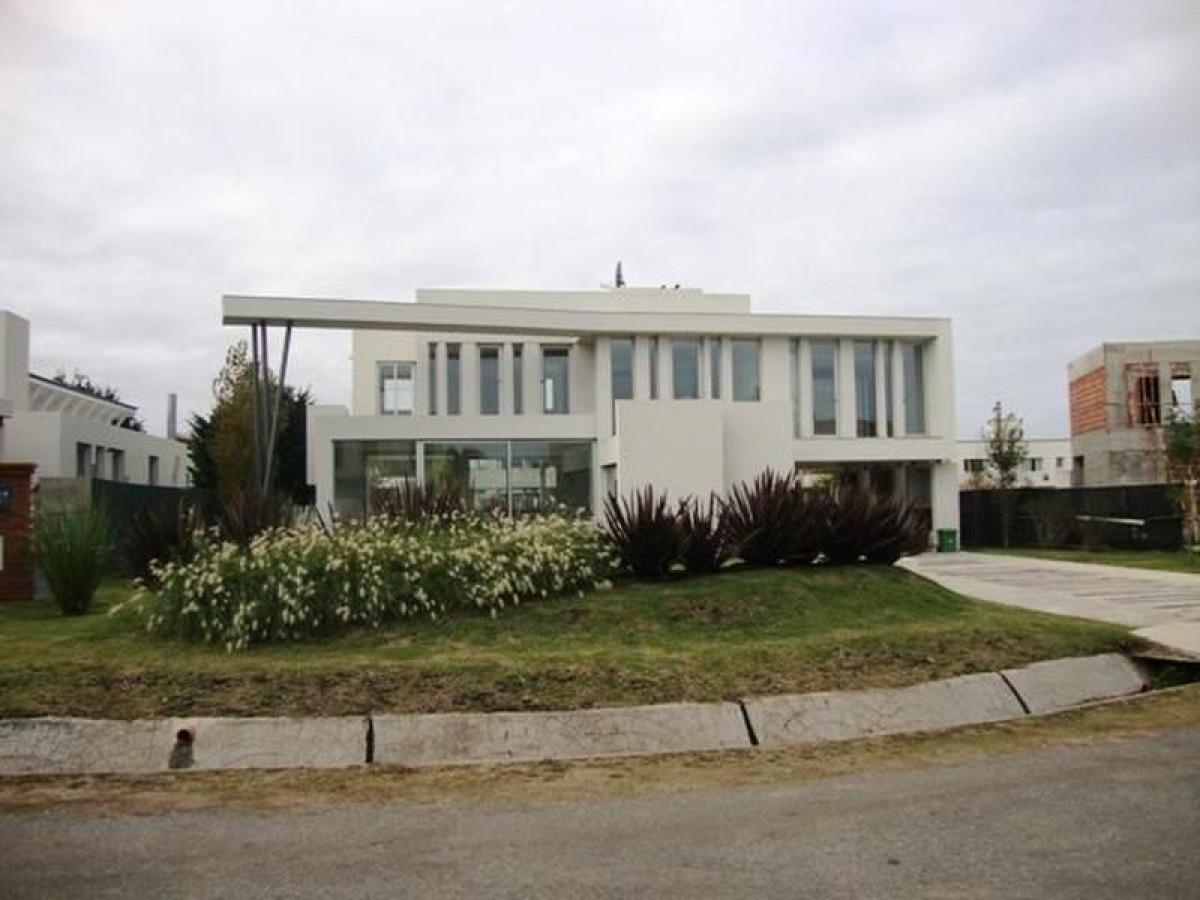 4 Schlafzimmer Haus in Mar del Plata, Argentina, Nr. 74643